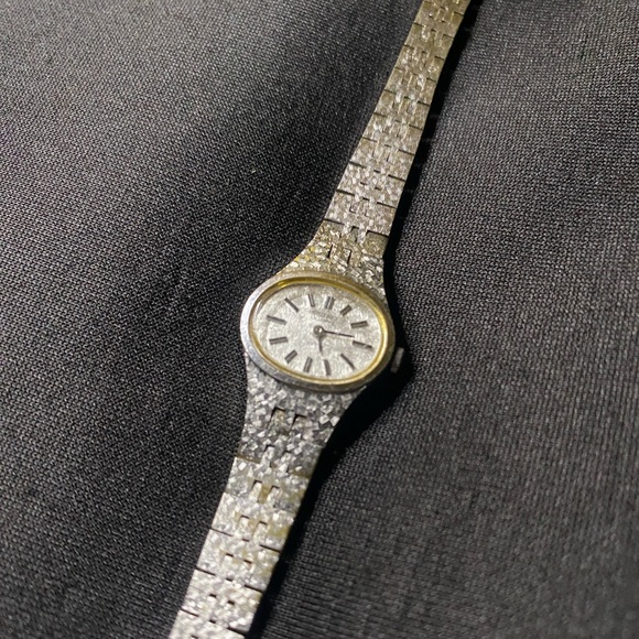 Seiko Accessories - Vintage 1960s Women’s Seiko Watch Rainbow White Gold Tone 18mm Oval 2C20-5759
